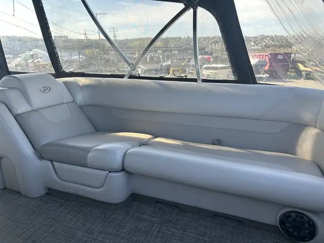 2018 Princecraft QUORUM 25RL in Powerboats & Motorboats in Québec City - Image 19