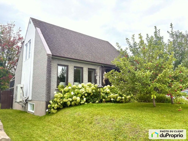 $563,500 - 1 1/2 Storey for sale in Chicoutimi (Chicoutimi) — photo 3