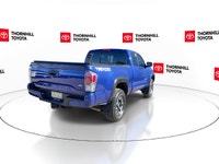 Thornhill Toyota Proudly Presents This Blue 2022 Toyota Tacoma 4x4 Access Cab 6A with TRD OFFROAD Pa... (image 7)