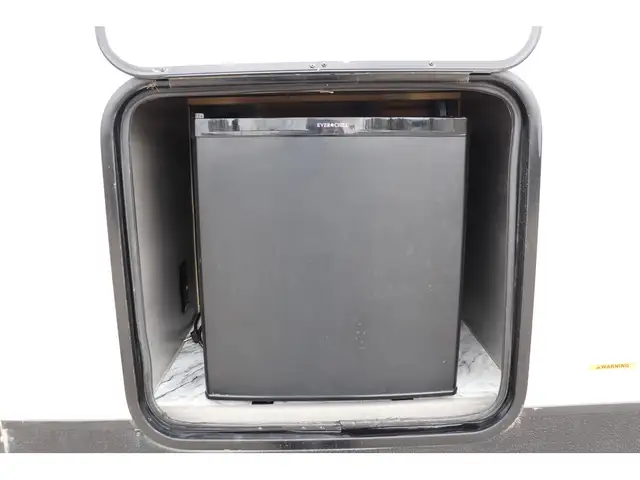 2022 Dutchmen Kodiak SE 28SBH 33FT LIGHT WT, BUNK ROOM/GREAT LAY in Cars & Trucks in Winnipeg - Image 41