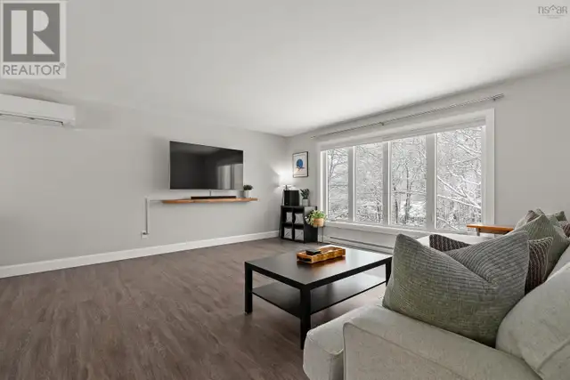 212 Howe Avenue Fall River, Nova Scotia in Houses for Sale in City of Halifax - Image 7
