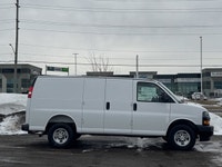 6.6L V8 engine for powerful performance - Rear-wheel drive enhances handling - Stability control boo... (image 7)