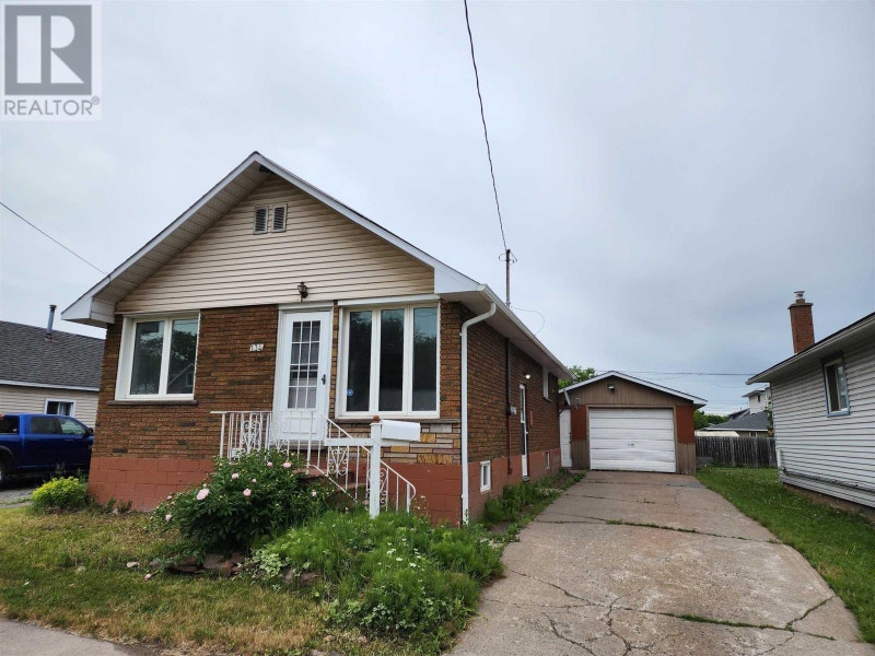 134 Wilding AVE Sault Ste. Marie, Ontario Houses for Sale Sault Ste