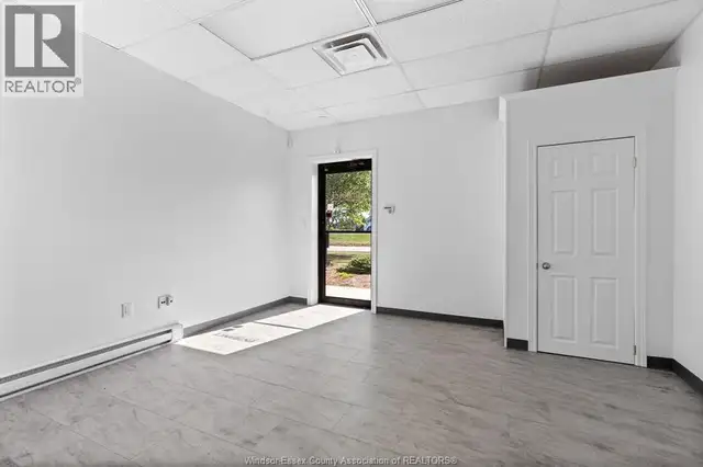 492 BLANCHARD PARK Unit# 1 Lakeshore, Ontario in Commercial & Office Space for Rent in Windsor Region - Image 10