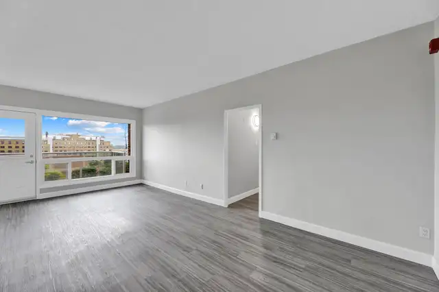 Sarnia 2 Bedroom Apartment for Rent:62854406114563124