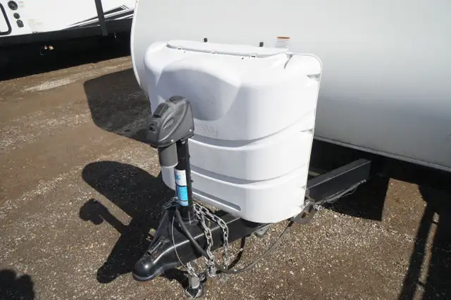 2012 Forest River Surveyor 235RKS Base in Travel Trailers & Campers in Stratford - Image 9