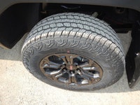 2025 GMC Canyon Crew Cab Elevation GMC Canyon Crew Cab Elevation 2025 ... Engine: 4 Cylinder Engine... (image 6)