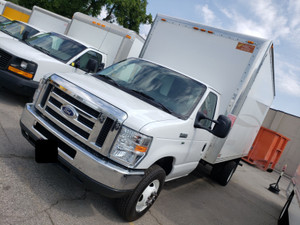 2016 E 450 16" CUBEVAN16FT Aluminum Box - Ramp - 5.4L V8 - GAS