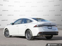 This Nissan Sentra has a dependable Regular Unleaded I-4 2.0 L/122 engine powering this Variable tra... (image 5)