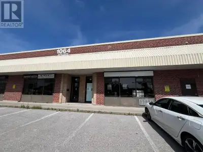 Very Clean and Functional Industrial Unit. 16' Clear. Truck level Shipping. Ample Parking. Excellent...