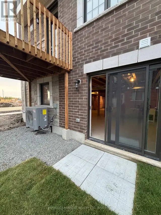 41 LOWER STREET Barrie, Ontario in Long Term Rentals in Oakville / Halton Region - Image 37