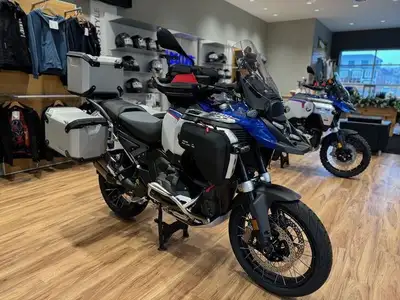 THIS GSA IS PRICED AS PICTURED - Featured with full set of Aluminum Panniers, tank bag, and rad cowl...