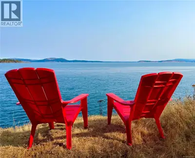If you’ve been dreaming of waterfront acreage, this 1.7-acre retreat on spectacular Sidney Island br...