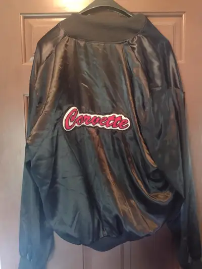 Like new condition size XL ladies Corvette jacket spring or fall 30.00 Port Severn 705-791-0170