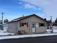 5020 50 AV, Caroline, Alberta House for sale:  500 sq.ft.