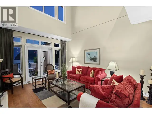 6 BEACH DRIVE West Vancouver, British Columbia in Condos for Sale in Sunshine Coast - Image 8