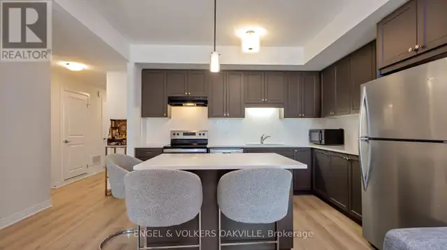 26 - 142 FOAMFLOWER PLACE Waterloo, Ontario in Condos for Sale in Kitchener / Waterloo - Image 11