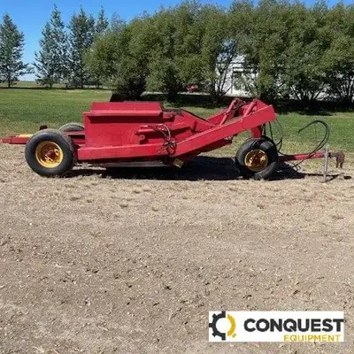 6.5 yard, new front tires, new cutting edge and new ejector, Good size for farmers. Great for trench...