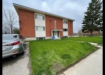 1 Bedroom Apartment in Kitchener! (Unit 1) This bright and well-maintained 1-bedroom apartment offer...