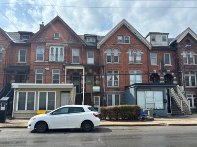 Availability: Immediately Gorgeous red brickwalk up in downtown Kingston Steps to Princess Street sh...