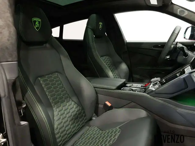 2024 Lamborghini Urus Urus S 657HP604128114691942406
