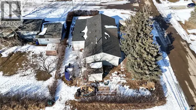56 Tufts CRESCENT Outlook, Saskatchewan in Houses for Sale in Swift Current - Image 7