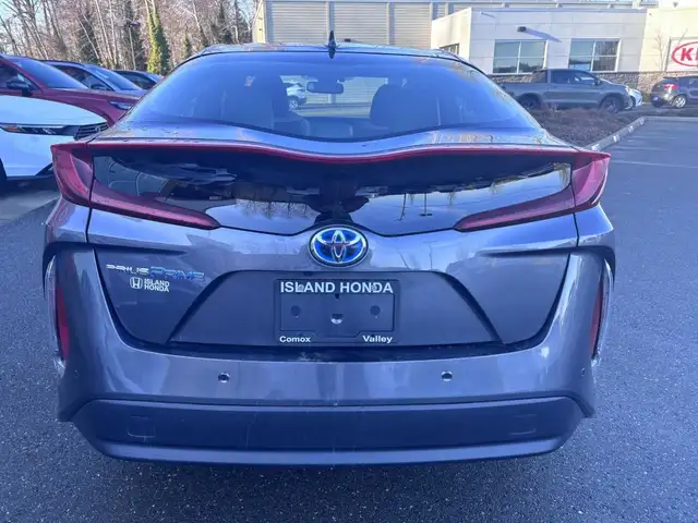 2020 Toyota Prius Prime Upgrade in Cars & Trucks in Comox / Courtenay / Cumberland - Image 7