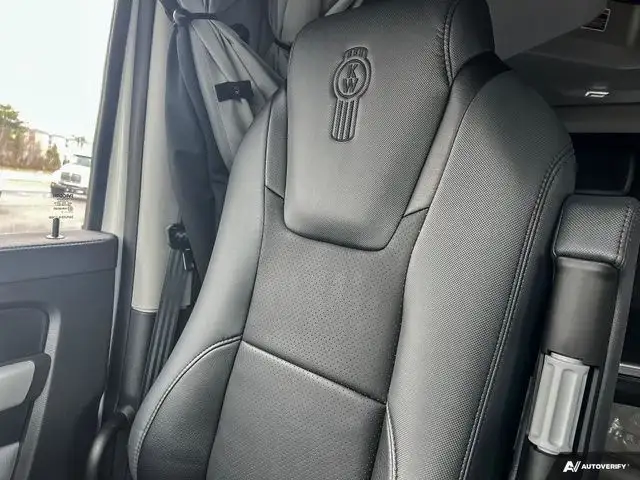 2025 Kenworth T680 in Heavy Trucks in Moncton - Image 19