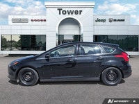 Come see this 2014 Ford Focus Titanium. Its transmission and Regular Unleaded I-4 2.0 L/122 engine w... (image 2)