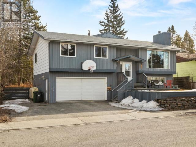 6 BELL CRESCENT Whitehorse, Yukon in Houses for Sale in Whitehorse - Image 2