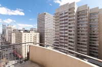 Semi-renovated Akelius two bedroom apartment for rent. Located near Drummond & Sherbrooke W in the D... (image 4)