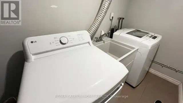 A1 - 949 WILLOWDALE AVENUE Toronto (Newtonbrook East), Ontario in Long Term Rentals in City of Toronto - Image 20
