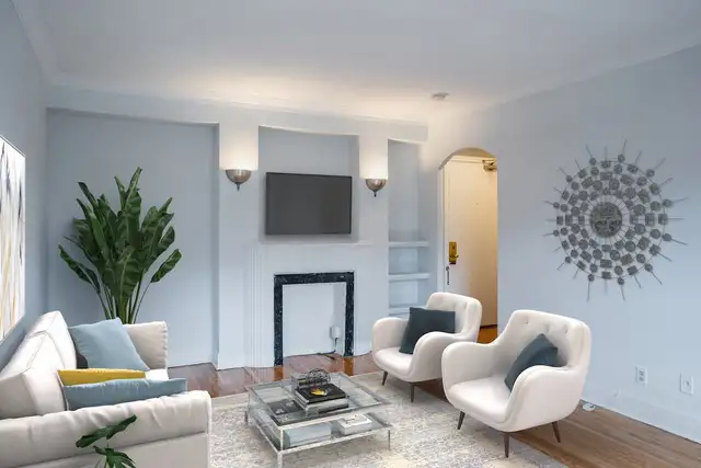 Chatsworth Apartments - Bachelor available at 2928 Yonge Street, in Long Term Rentals in City of Toronto - Image 5