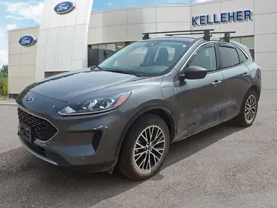 Experience exceptional efficiency and modern versatility with the 2022 Ford Escape SE Plug-In Hybrid...