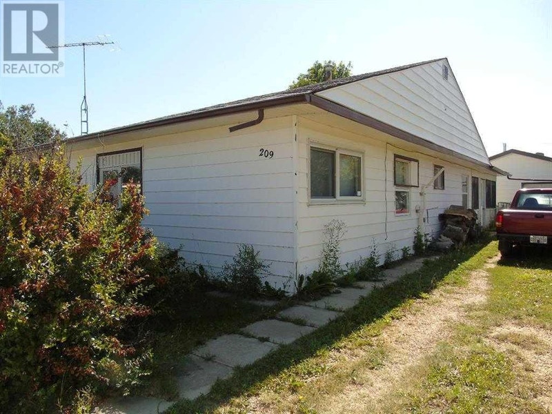 209 2 Avenue W Delia, Alberta Houses for Sale Calgary Kijiji