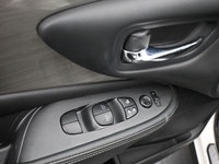 Just Traded! Low Mileage! 2017 Murano SV! Equipped with Panoramic Roof, Heated Seats, Heated Steerin... (image 4)