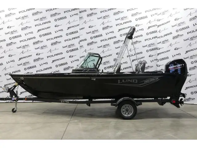 2024 Lund 1650 Angler Sport + MERCURY 60 HP & Remorque in Powerboats & Motorboats in Laurentides - Image 4