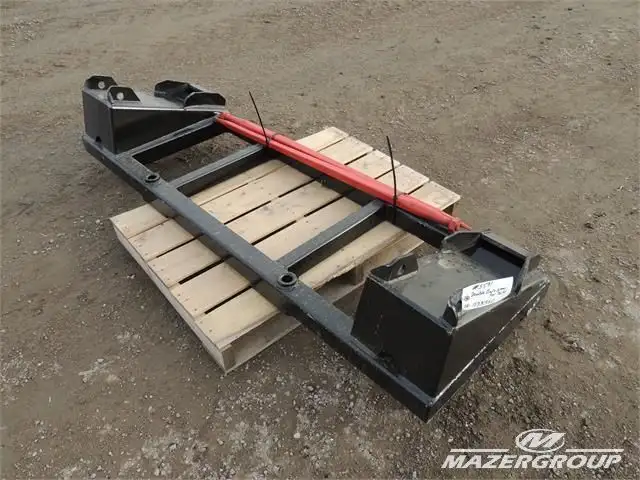 Double Bale Spear - TV140 / TV145 / TV6070 Tractor in Heavy Equipment in Regina - Image 2