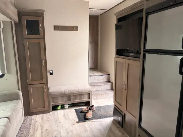 2018 Keystone SPRINTER 29 FWBH in Travel Trailers & Campers in St. Albert - Image 15