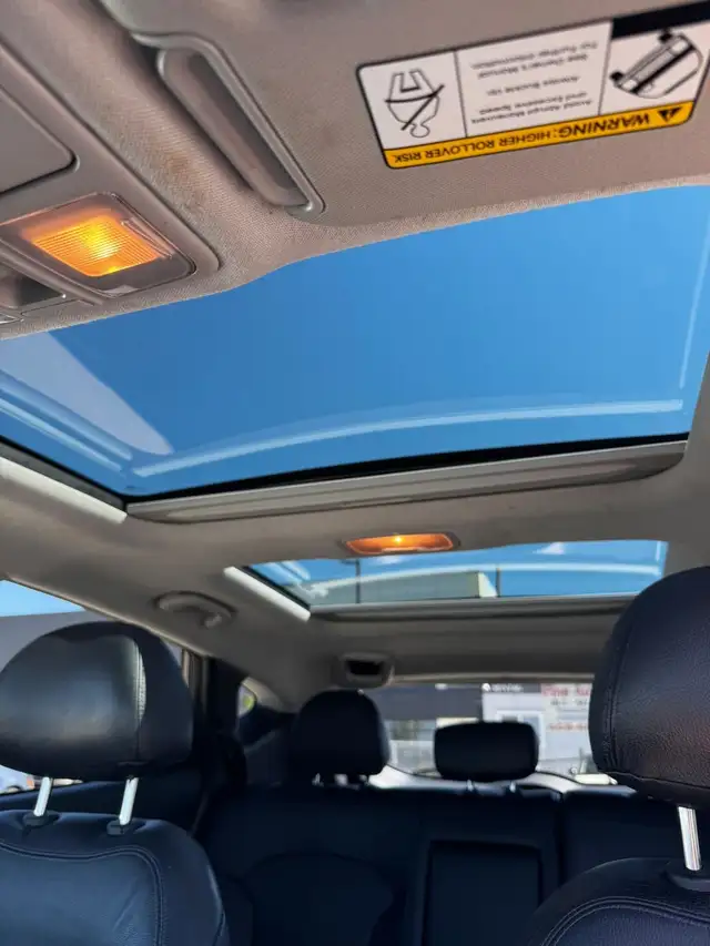 2012 Hyundai Tucson Limited AWD :: Automatic Transmission in Cars & Trucks in Calgary - Image 16