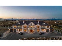 16927 40 AVENUE Surrey, British Columbia Tricities/Pitt/Maple Greater Vancouver Area Preview