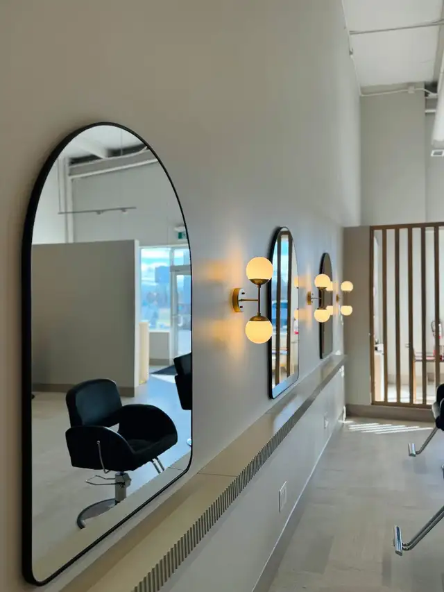 Salon Room Rental in Other in Kingston - Image 5