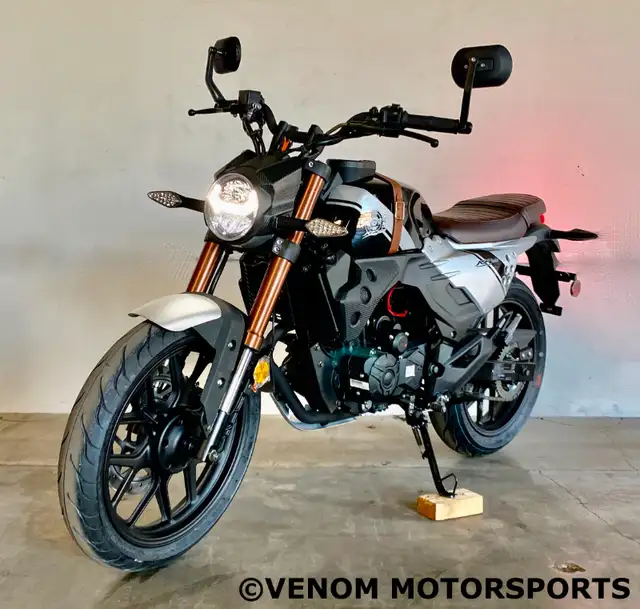 LIFAN KPM | 200CC MOTORCYCLE | STREET LEGAL | CAFE RACER CHOPPER in Street, Cruisers & Choppers in City of Montréal - Image 4
