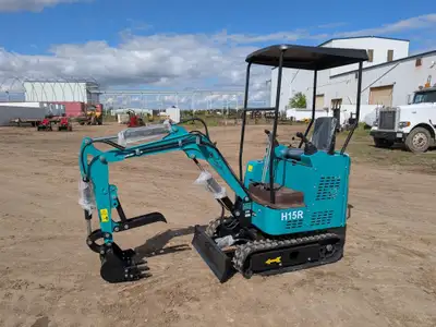 2025 AGROTK H15R Mini Excavator - Open station, pilot controls, 420 cc 15 hp gas engine, 17 inch dig...