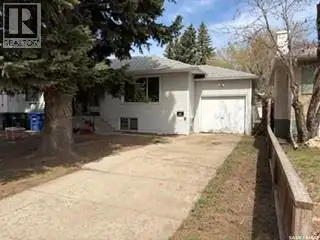 1323 Main STREET Saskatoon, Saskatchewan in Houses for Sale in Saskatoon - Image 2