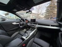 The 2018 A4 Technik is a luxury compact sedan that balances performance and refinement. In the Canad... (image 8)