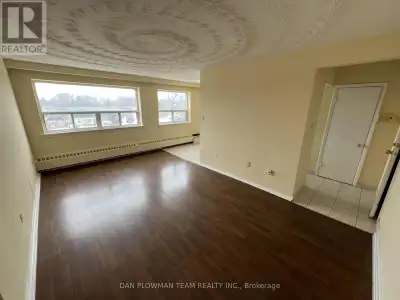 303 - 170 PARK ROAD S Oshawa (Vanier), Ontario