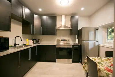 Young working professional or university student, male only. Single occupancy. No pet, non smoking,...