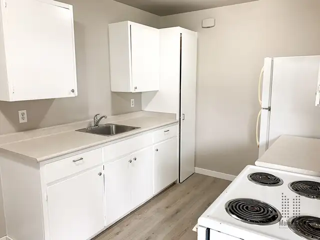 Courtenay Oceanfront Apartment For Rent | Mainstreet Courtenay A in Long Term Rentals in Comox / Courtenay / Cumberland - Image 6