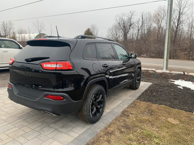 2017 Black Jeep Cherokee Limited $182.28 Bi-weekly in Cars & Trucks in Ottawa - Image 3
